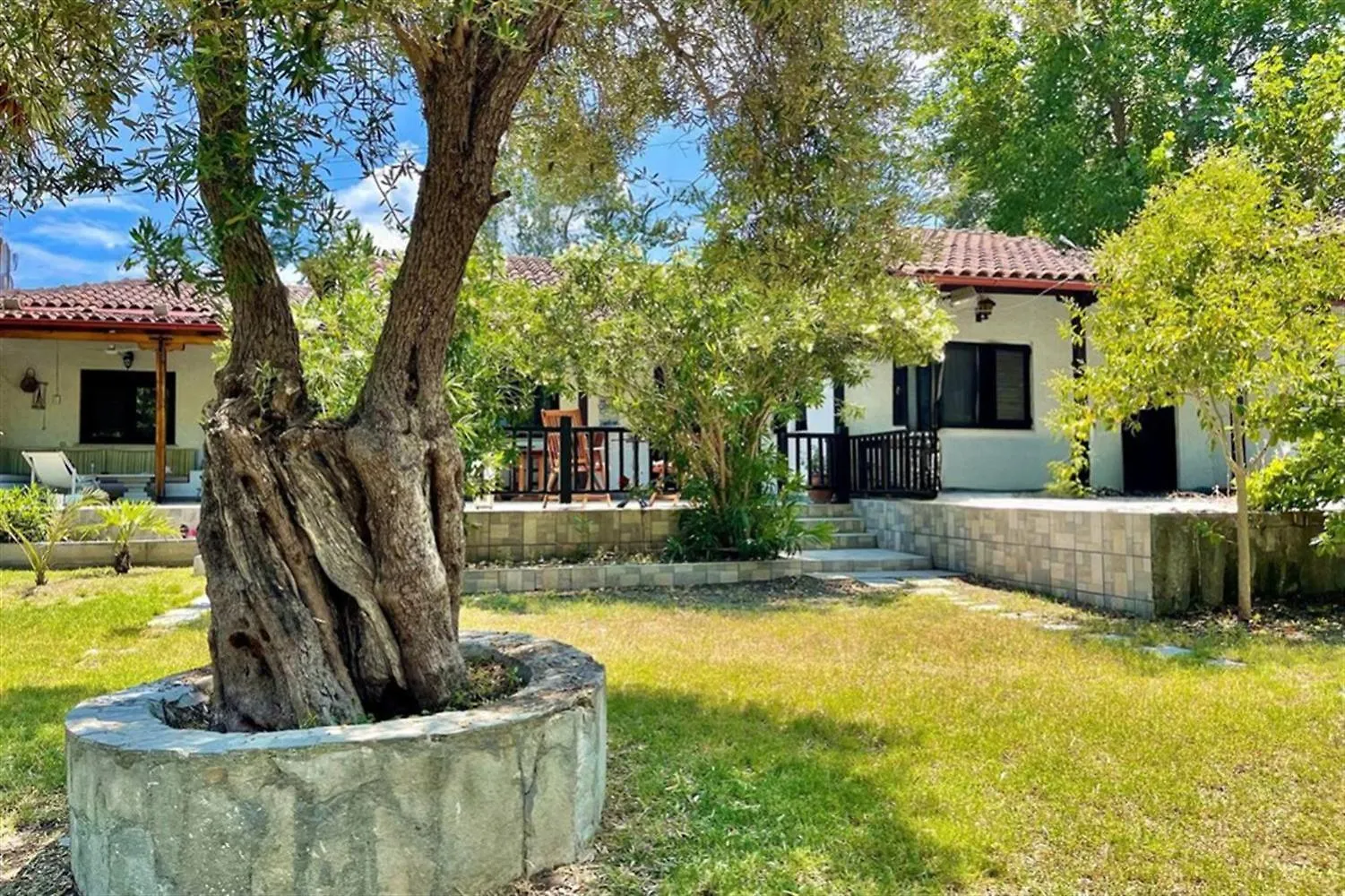 Dimitris Garden House Hanioti